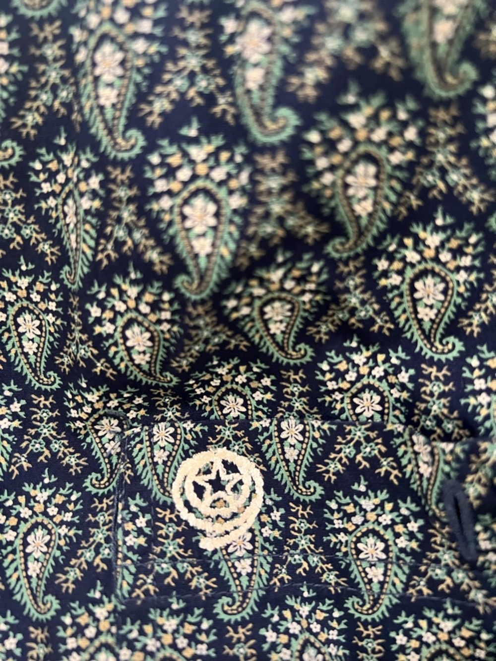 Wrangler Men's Navy Patterned Long-Sleeve Button-Down Shirt - Picture 4 of 4